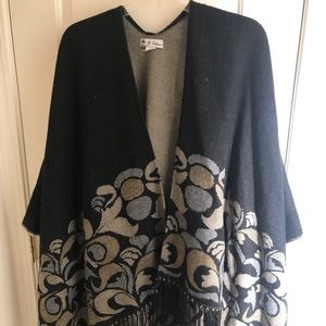 Women’s Poncho with Fringe